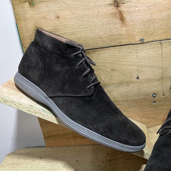 Cole Haan Grand Tour Men’s Size 13 M Gray Suede Chukka Ankle Boots C26184 - Picture 3 of 9